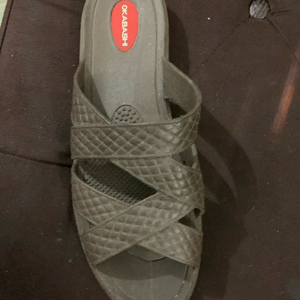Okabashi sandals